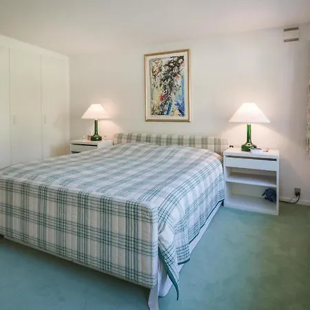 Nyaraló Two-bedroom Holiday In *