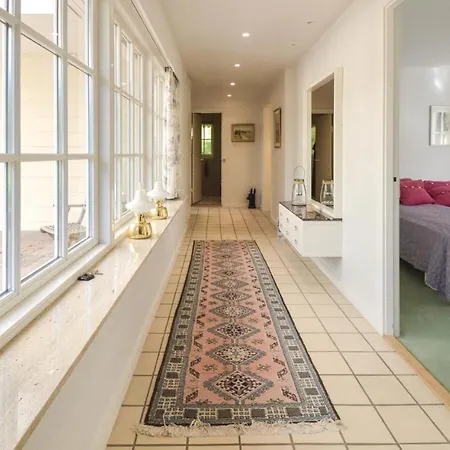 Two-bedroom Holiday In *